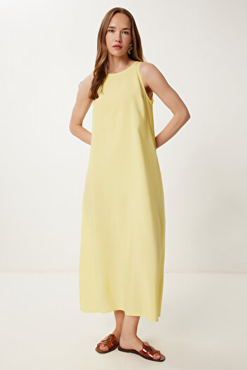 Happiness İstanbul Gelbes ärmelloses Basic-Sommer-Webkleid für Damen MC00302
