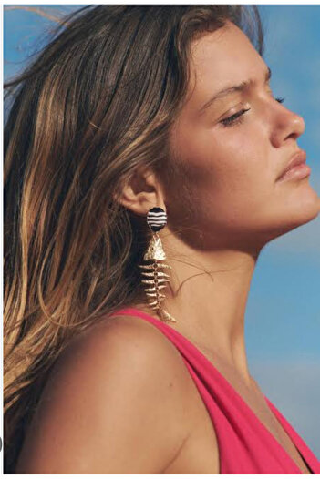 mibrillo Z.Ra Fish Model Gold Fish Bone Earrings