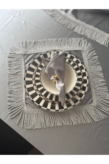 AYDINDOKUMA Emerald Fabric American Service Supla Presentation 6 Pieces Fabric Tassel Napkin Set Tassel Fringed Gray Silver