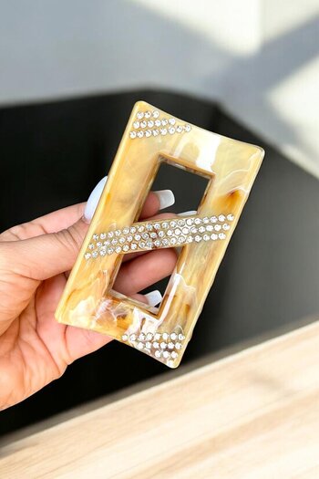 TAKIŞTIR Light Brown Color Marble Patterned Stone Detailed Bone Latch Buckle