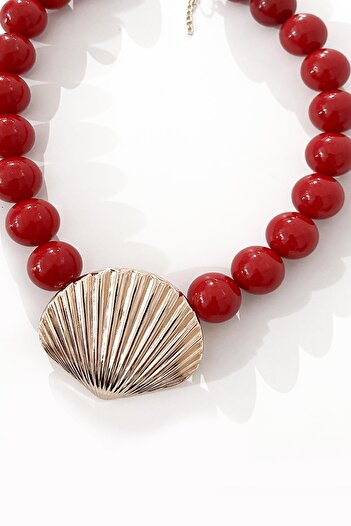New Obsessions Oyster Point Large Beaded Necklace