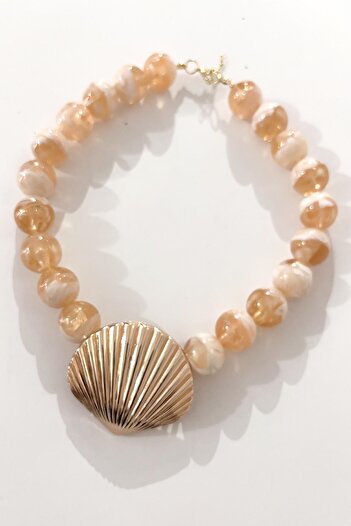 New Obsessions Oyster Point Large Beaded Necklace