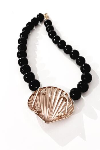 New Obsessions Oyster Point Large Beaded Necklace