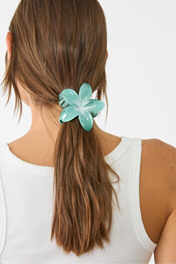 Stradivarius Set of 3 floral hair clips