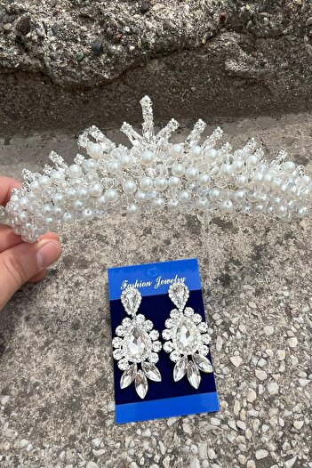 Hobigram Alyce Cream Pearl Bridal Henna Crown Special Occasion Accessory Women's Crown and Three Shuttle Earrings Set