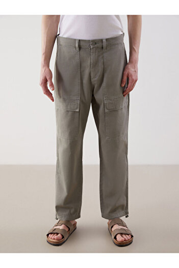 LC Waikiki Comfortable Fit Gabardine Men's Cargo Trousers