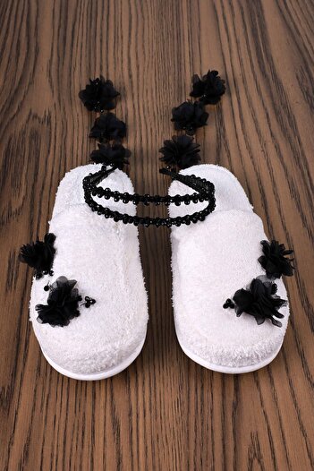 ByLohusa Black Dangling Earrings Crown and Slippers 1014
