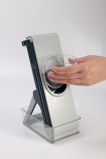 Parfait 4-in-1 Multifinctional Mandoline Vegetable Slicer White and Black 600ml