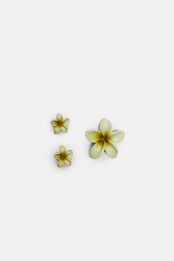 Stradivarius Set of 3 floral hair clips