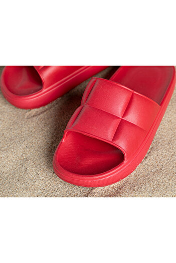 English Home Stylish Women's Street Slippers
