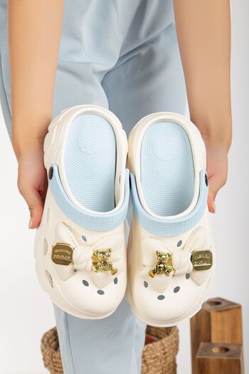 Slipcat Women's Eva - Comfortable Sandals Slippers for Sea, Beach, Doctor, Nurse and Hospital
