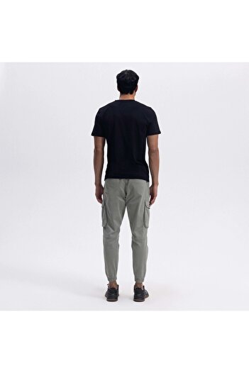 Ellesse Men's Black T-Shirt Em451-Bk