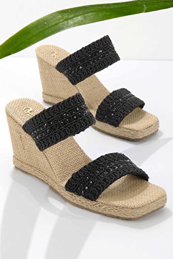 Bambi Black Women's Slippers K04874013116