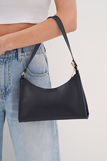 Güce Navy Blue Baguette Baguette Hand and Shoulder Bag Gc009019
