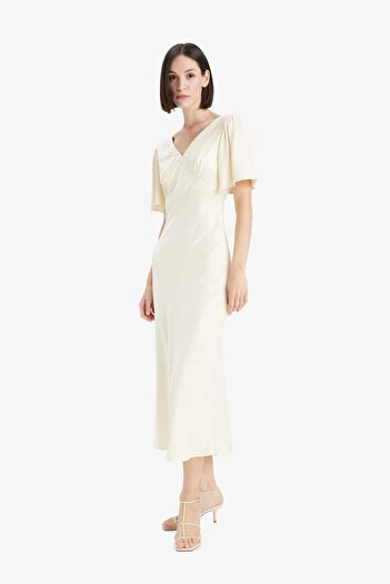 DeFacto V Neck Satin Short Sleeve Midi Dress F6036Ax25Sm