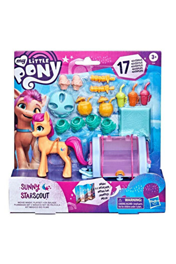 Hasbro My Little Pony, Sunny Starscout, Movie Magic figure with 17 accessories