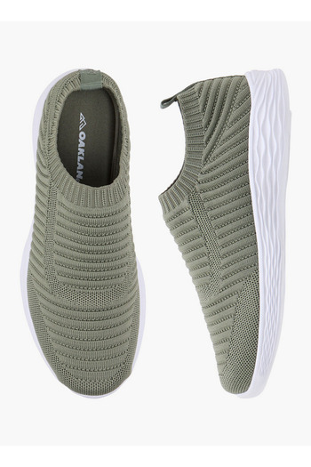 Oaklan by Shoexpress Women's Textured Slip-On Sneakers