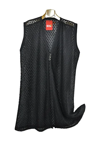 elma abone Plus Size Lace Three Button Vest