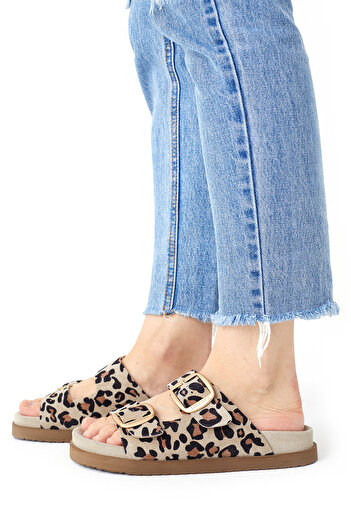 SOFT Women's Beige Suede Leopard Patterned Double Buckle Comfortable Daily Slippers – Stylish and Lightweight Summer Sandals