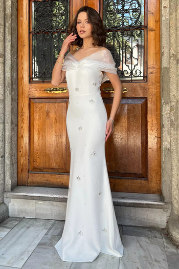 julude Cream Tulle Detailed Stone Strapless Evening Dress