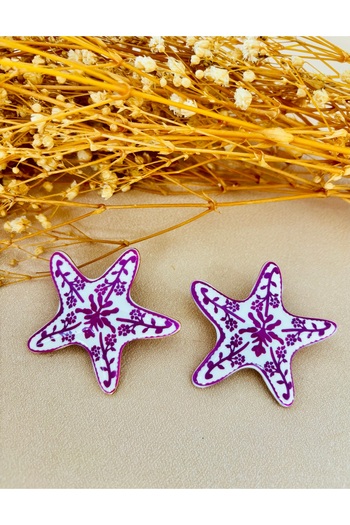 Markiz Takı Pink Embroidered Brand Star Earrings on White 6 cm