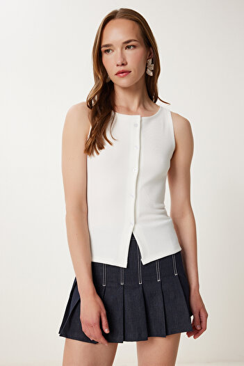 Happiness İstanbul Women's Ecru Buttoned Flexible Ribbed Knitted Vest Zv00325