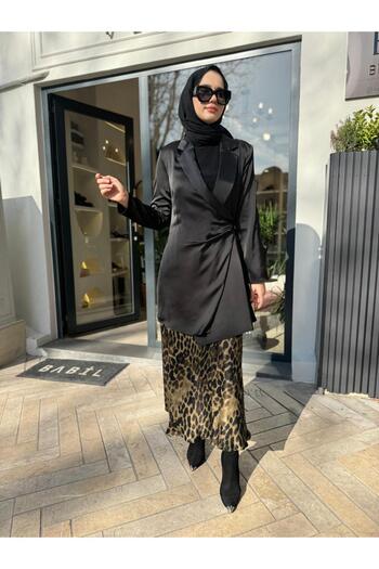 Almarwah Black Moows Lacing Detailed Satin Jacket Black