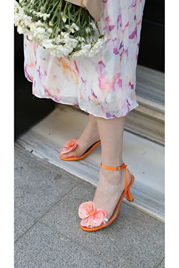 Letafia Sandy Flower Stone Detailed Heeled Sandals
