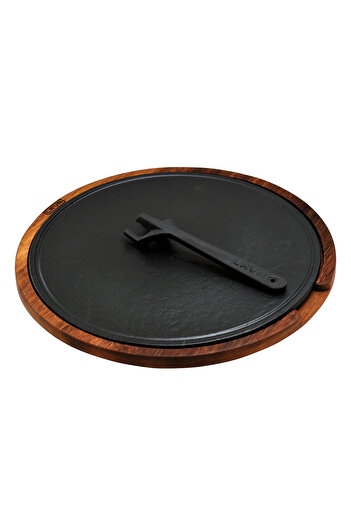 Lava Döküm Ahşap Ve Döküm Demir Hot Plate Servis Tahtası. Çap(Ø)34cm.