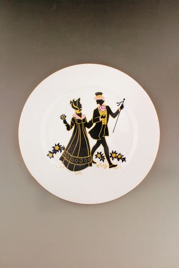 Bursa Porselen Dekor Gold Gilded Silhouette Serving Wall Plate
