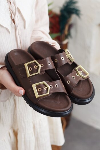 Adım Adım Women's Double Buckle Metal Detailed Daily Slippers