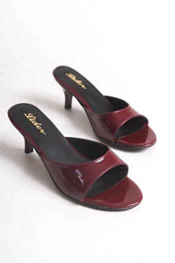 LDR Women's Burgundy Patent Leather Open Toe Heeled Slippers