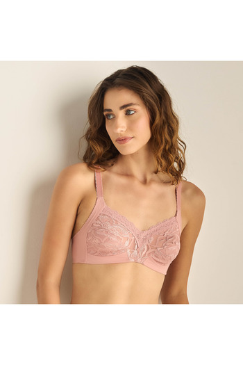 FAV Set of 2 - Lace Non-Wired Bra with Hook and Eye Closure