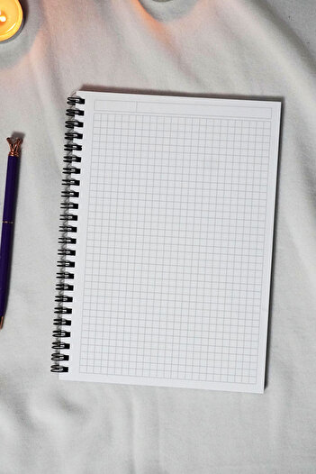 markcat Caiet A5 cu tematică pisică cu copertă neagră Kraft - Caiet în carouri - 60 de coli (120 FOI) 15x21 cm