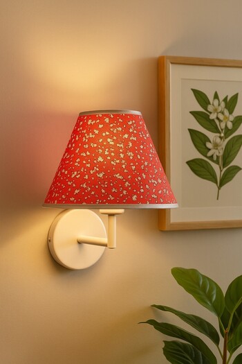 oceanpoint Red Flower Patterned Fabric Wall Sconce, White Metal Body, Decorative Night Light, 20X15 cm