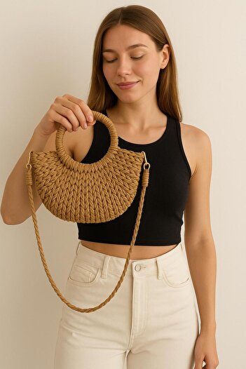 Timeless Natural Straw Knitted Women's Shoulder and Hand Bag – Lined, Round Handle