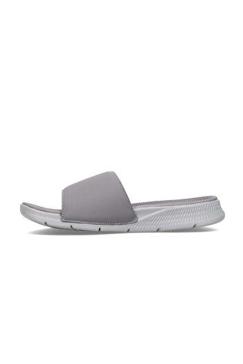 SKECHERS Чоловічі сандалі Go Consistent - Watershe 229033-CHAR