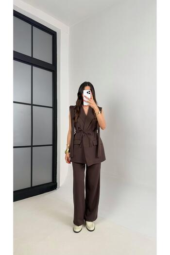 Gaus Bitter Brown Shoulder Detailed Belted Lined Vest Pocket Trousers Fabric Suit Gaus00476