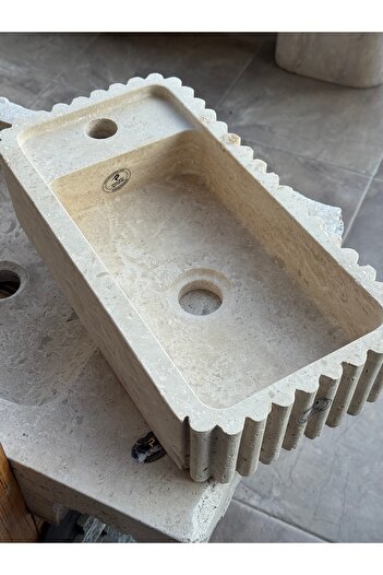 Polen Stone 🔹 Polen Stone Traverten Doğal Taş Lavabo – Fitilli Model