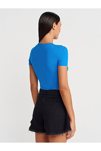 Dilvin 31647 Crop Top-Saks cu detaliu cu nasturi