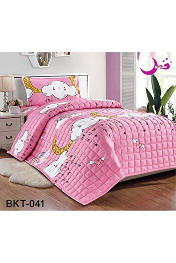 Generic 3-piece summer children's bedspread with distinctive shapes