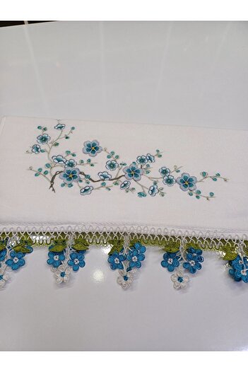 Butik Hand Knitted Lace Hand Towel