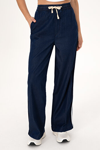 U.S. Polo Assn. Women's Purple Loose Relax Fit Jean Pants 50301826-Dn0013