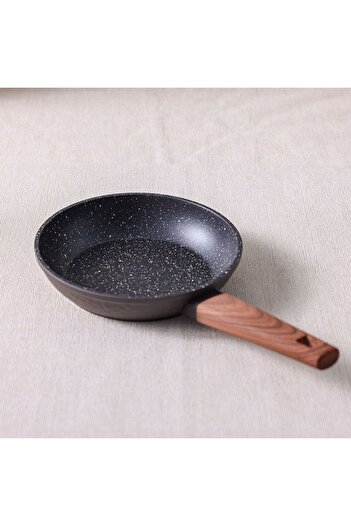 Danube Home Chef's Delight Bistro Bliss Fry Pan 20x4.5cm