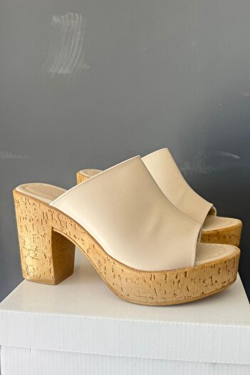 Preshley Women's Oven Beige 10 cm Platform Heeled Cork Sole Slippers K-850