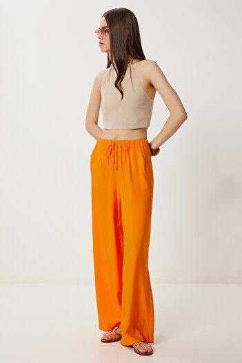 Happiness İstanbul Women's Orange Wide Leg Comfortable Summer Pants Wf00117