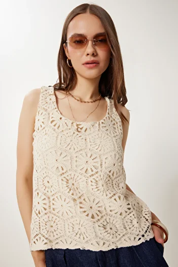 Happiness İstanbul Women's Cream Lace Detailed Linen Blouse Ok00074