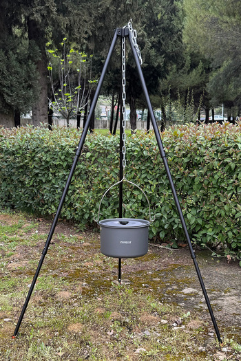 moniev Monicamp Kamp Tencere ve Askı Ayağı Seti 4,2 Litre Büyük Boy Tencere ve Askılık