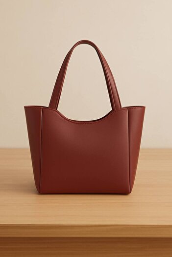 ESTUTE Women's Luxury Leather Quality Workmanship Shoulder Bag