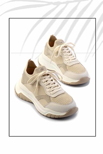 Bambi Beige Women's Sneaker K01120100282